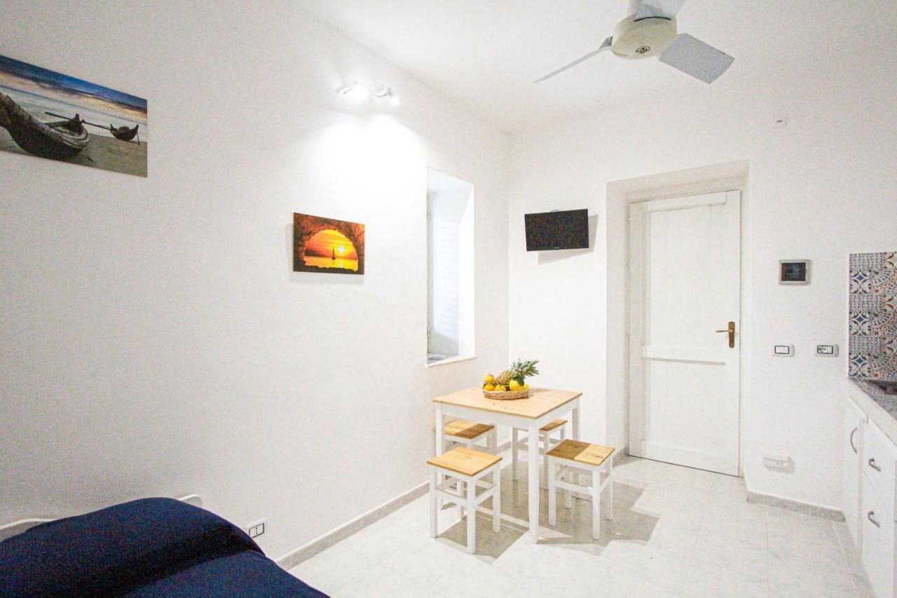 Residence Calava Джоиоза-Мареа Экстерьер фото